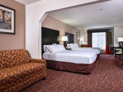 Hotel Express & By Ihg