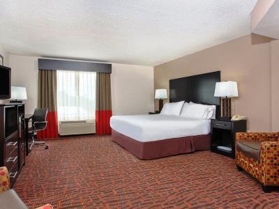Express & By Ihg Hotel 3*