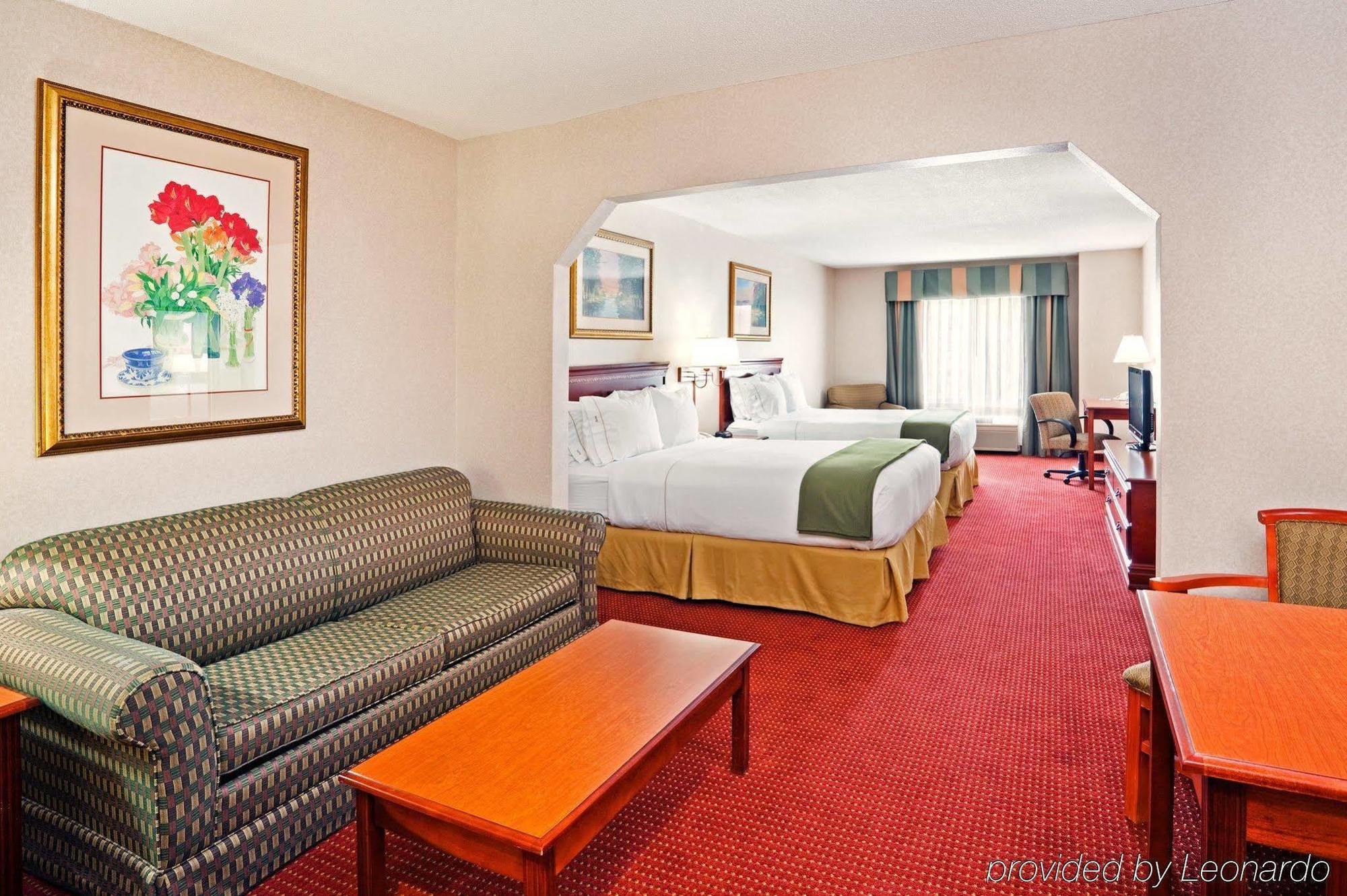 Express & By Ihg