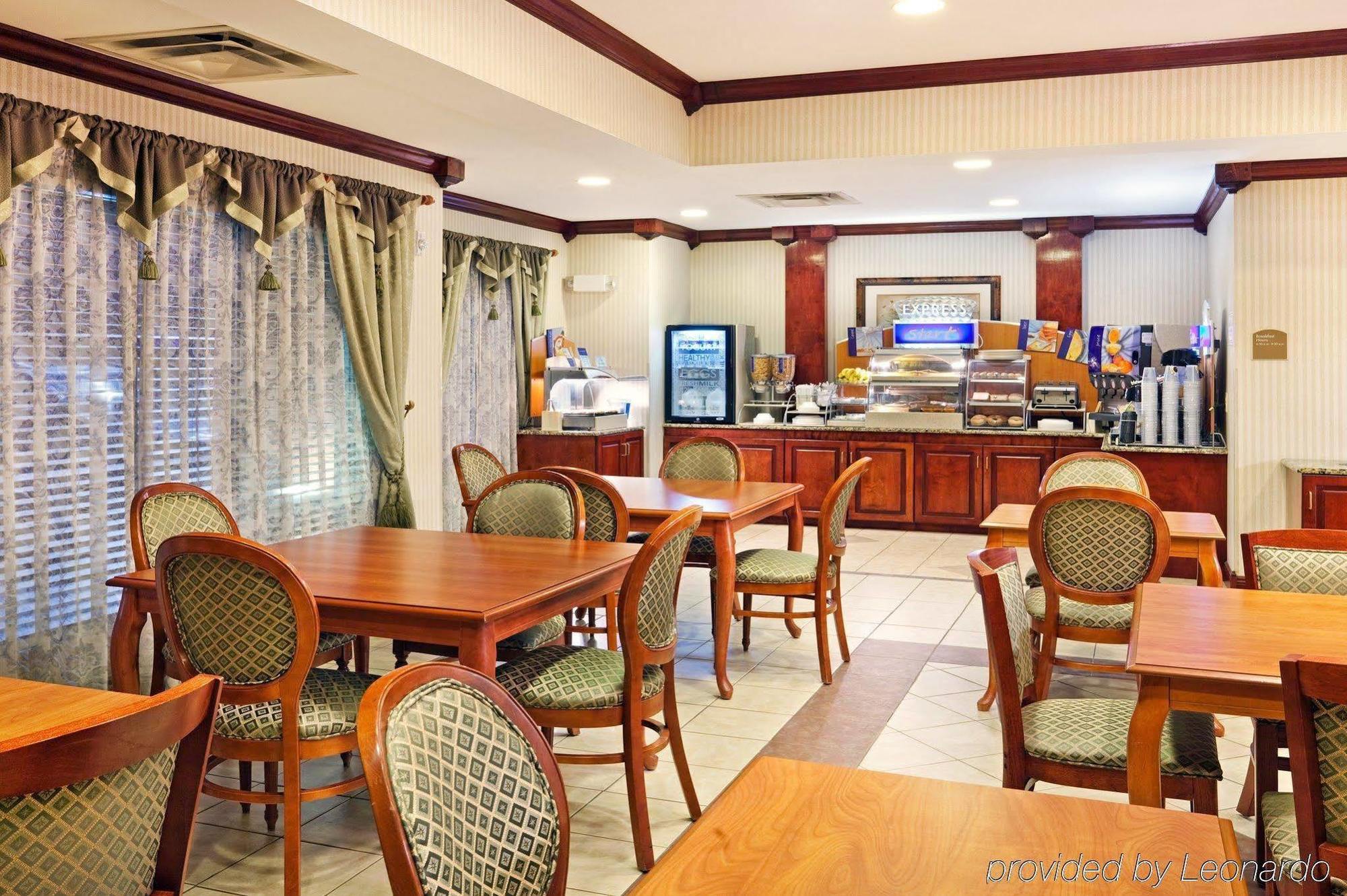 Express & By Ihg 3* Murphy